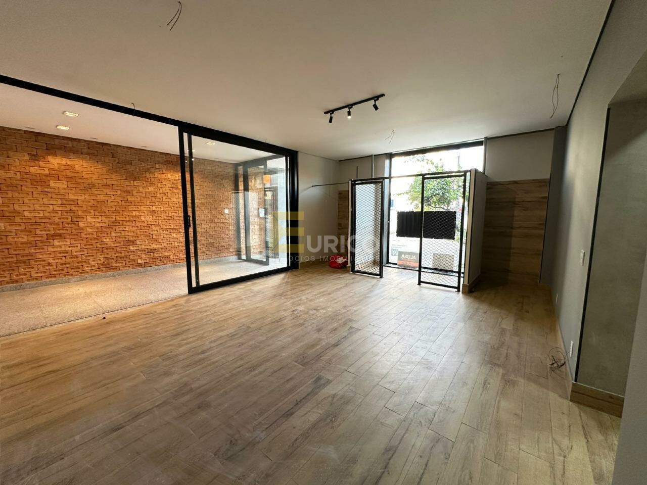 Sala para aluguel no Centro em Vinhedo/SP: 