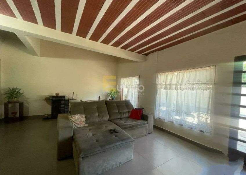 Casa em condomínio à venda no Condomínio Estância Marambaia em Vinhedo/SP: 