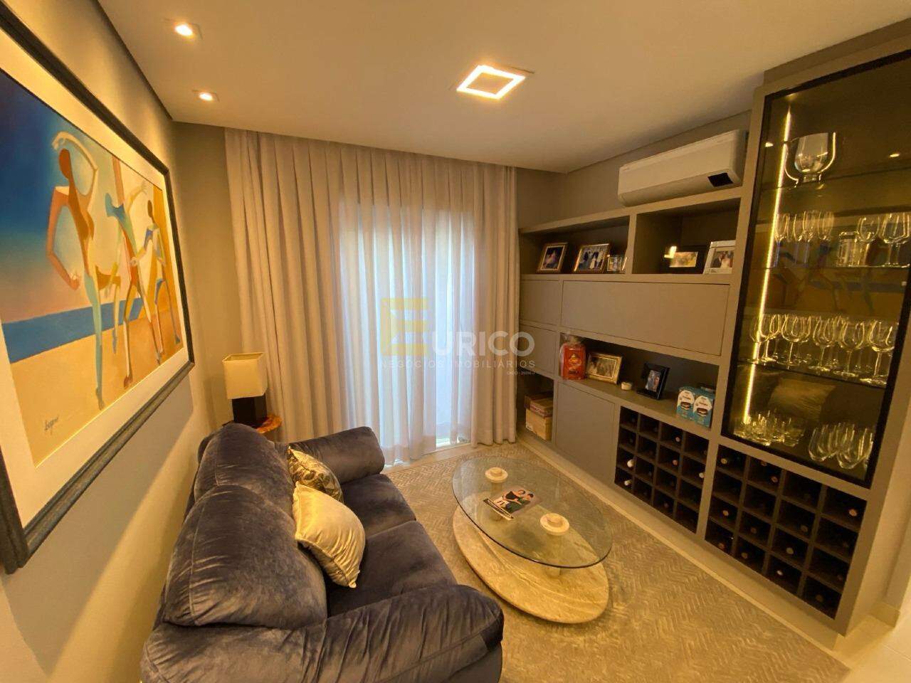 Casa em condomínio à venda no Condomínio Piemonte Residenziale em Vinhedo/SP: sala de estar