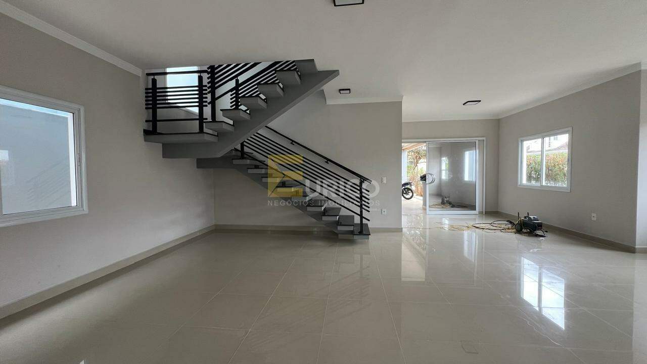 Casa em condomínio à venda no Condomínio Vivenda das Cerejeiras em Valinhos/SP: 