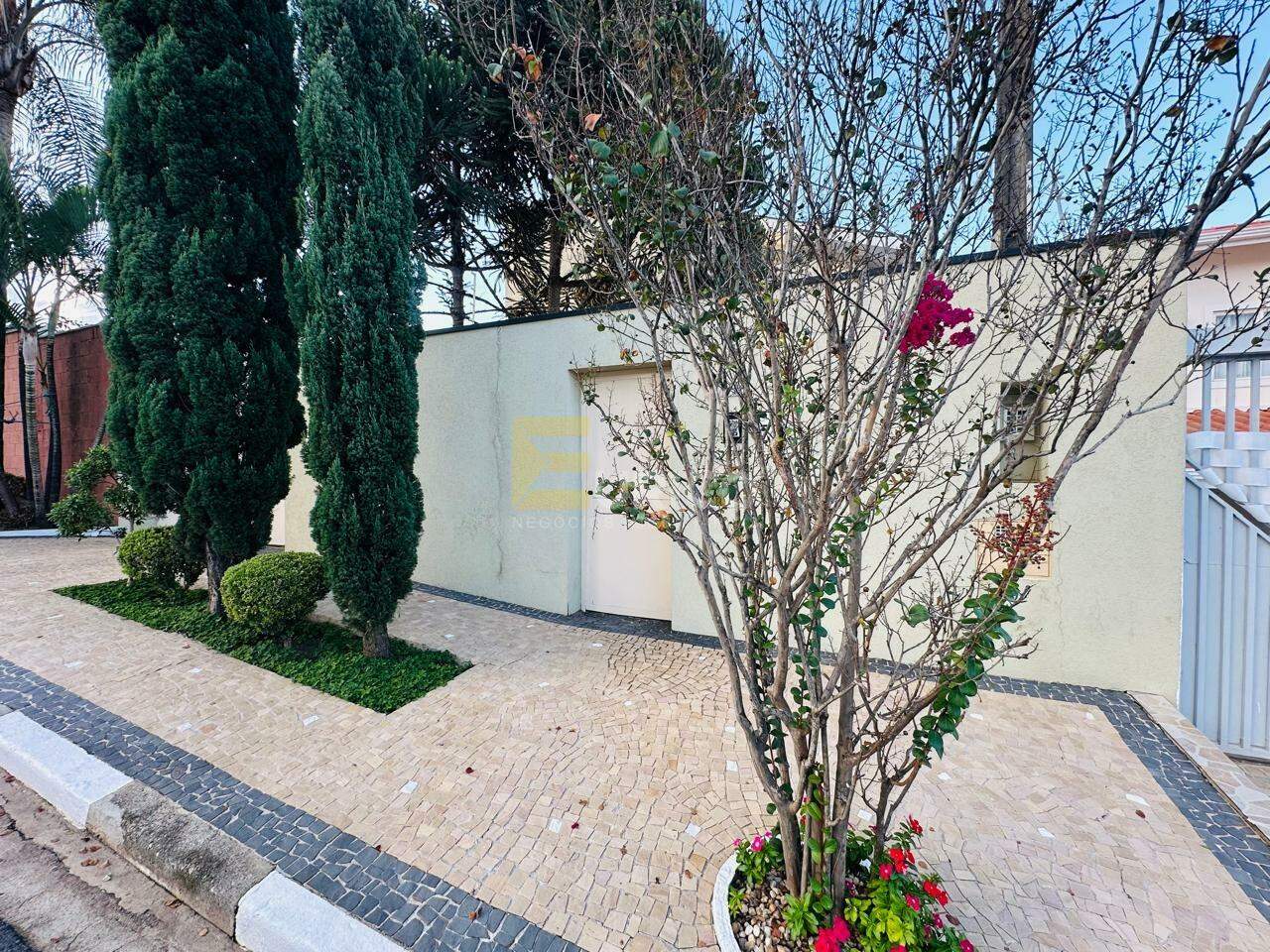 Casa à venda no Jardim Paiquere em Valinhos/SP: 