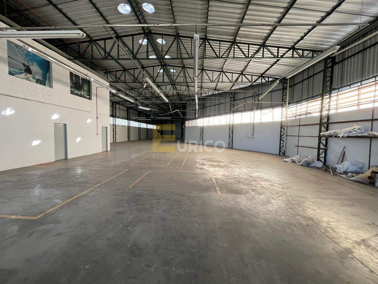 Galpão à venda no Jardim Itapuã em Valinhos/SP: 