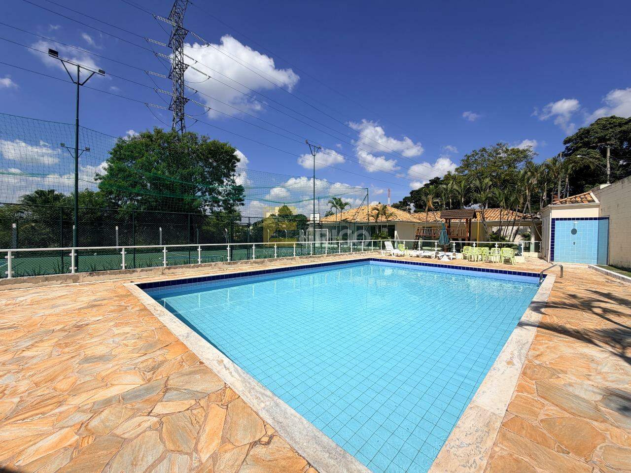 Casa em condomínio à venda no Condomínio Villaggio Dei Fiori em Louveira/SP: 