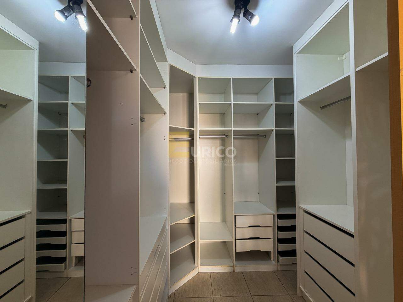 Apartamento à venda no Condomínio Spazio Reale em Vinhedo/SP: