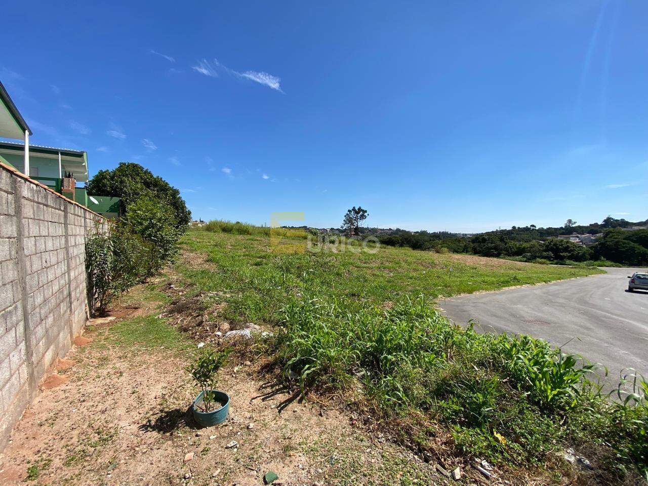 Terreno à venda no Pinheirinho em Vinhedo/SP: 