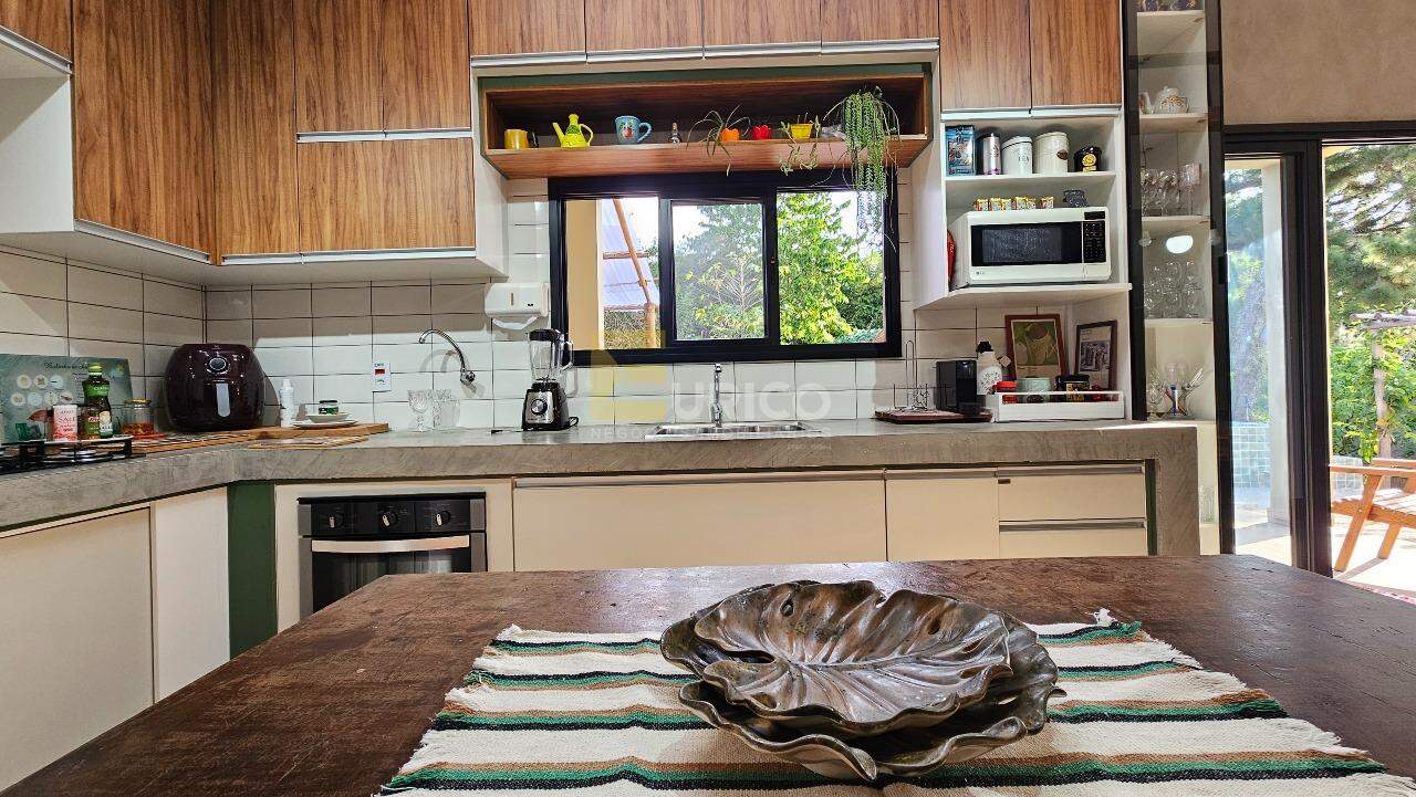 Casa em condomínio à venda no Condomínio Chácaras do Lago em Vinhedo/SP: 