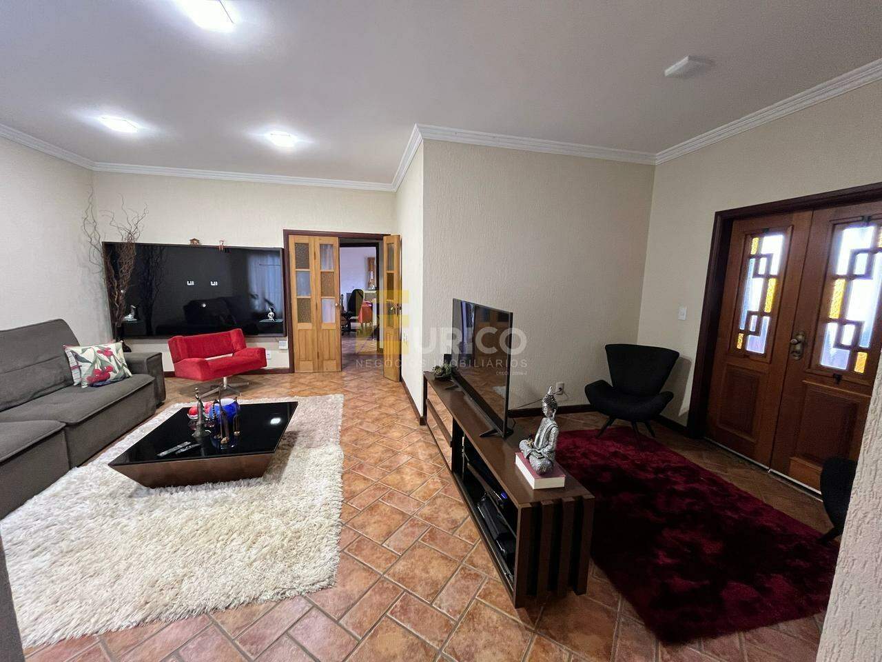 Casa à venda no JARDIM DAS PALMEIRAS em Valinhos/SP: 