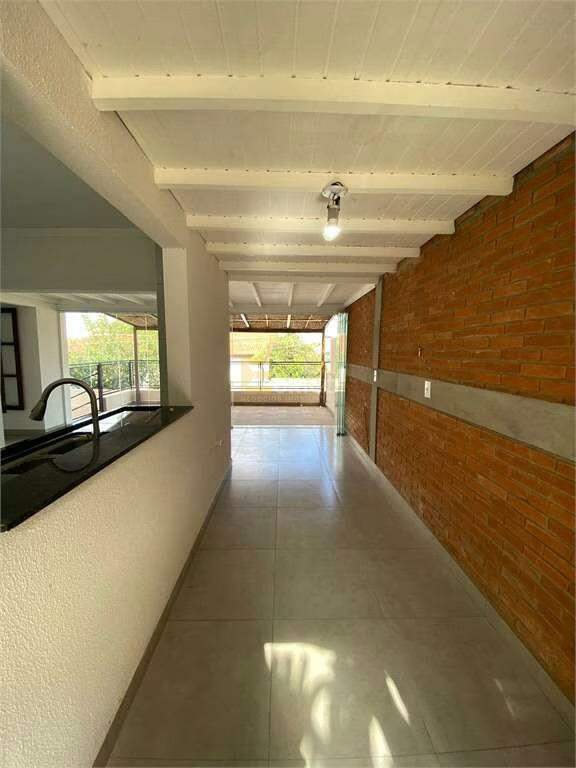 Casa à venda no Centro em Vinhedo/SP: 