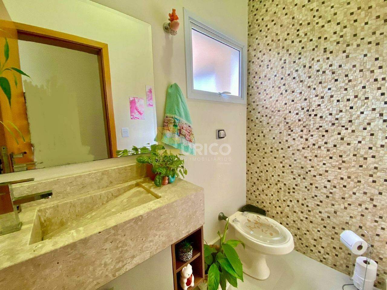 Casa em condomínio à venda no Condomínio Residencial Villa do Sol em Valinhos/SP: 