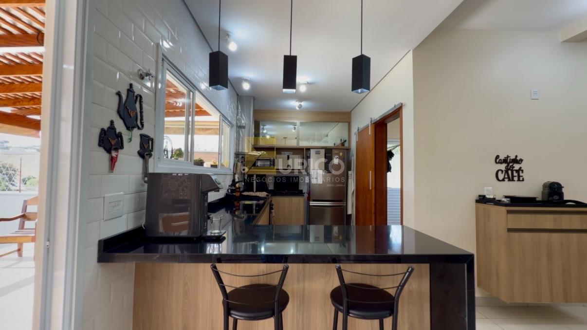 Casa à venda no Residencial Santa Maria em Vinhedo/SP: