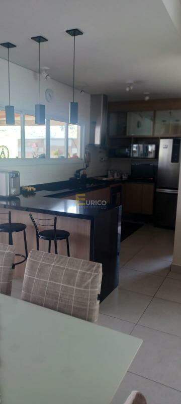 Casa à venda no Jardim Marambaia em Vinhedo/SP: 