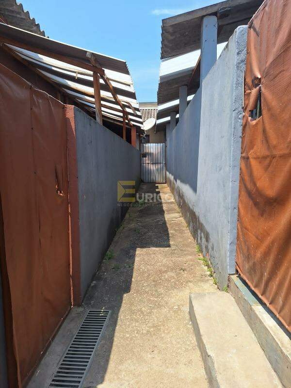 Casa à venda no JARDIM DOS MANACÁS em Valinhos/SP: 