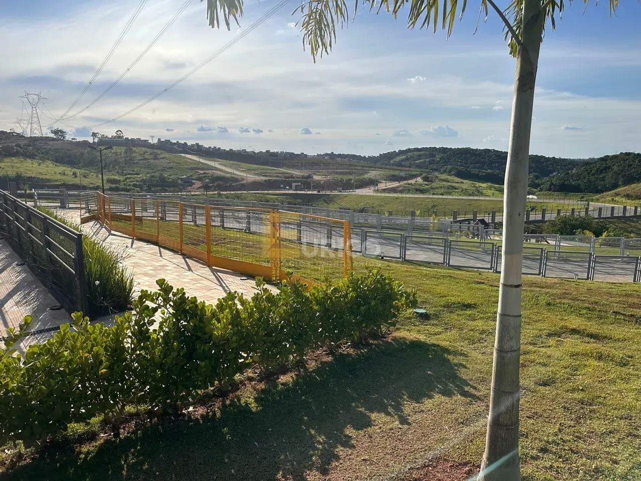 Terreno em Condomínio à venda no Condomínio Portal dos Lagos Jundiaí em Jundiaí/SP: 