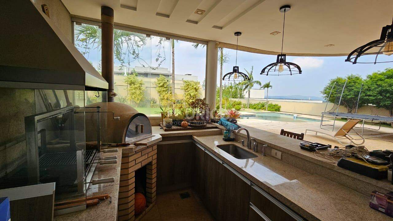 Casa em condomínio à venda no Condomínio Villa Lombarda em Valinhos/SP: 