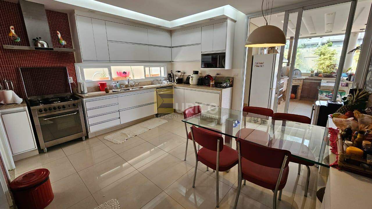 Casa em condomínio à venda no Condomínio Villa Lombarda em Valinhos/SP: 