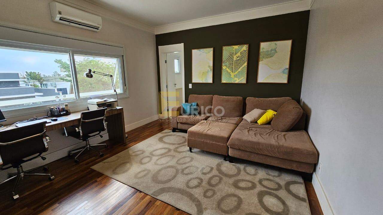 Casa em condomínio à venda no Condomínio Villa Lombarda em Valinhos/SP: 