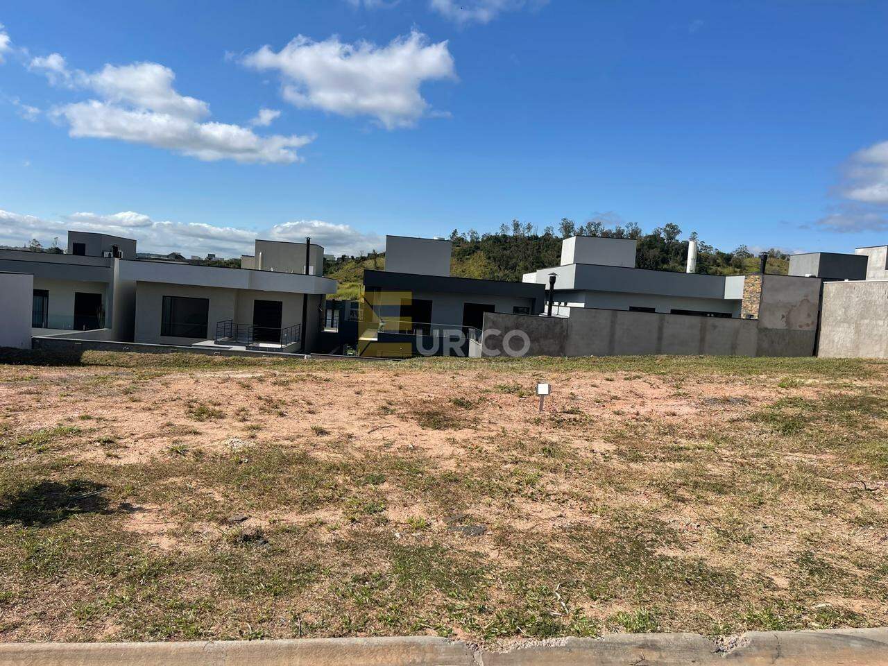 Terreno em Condomínio à venda no Condomínio Residencial Mont'Alcino em Valinhos/SP: 