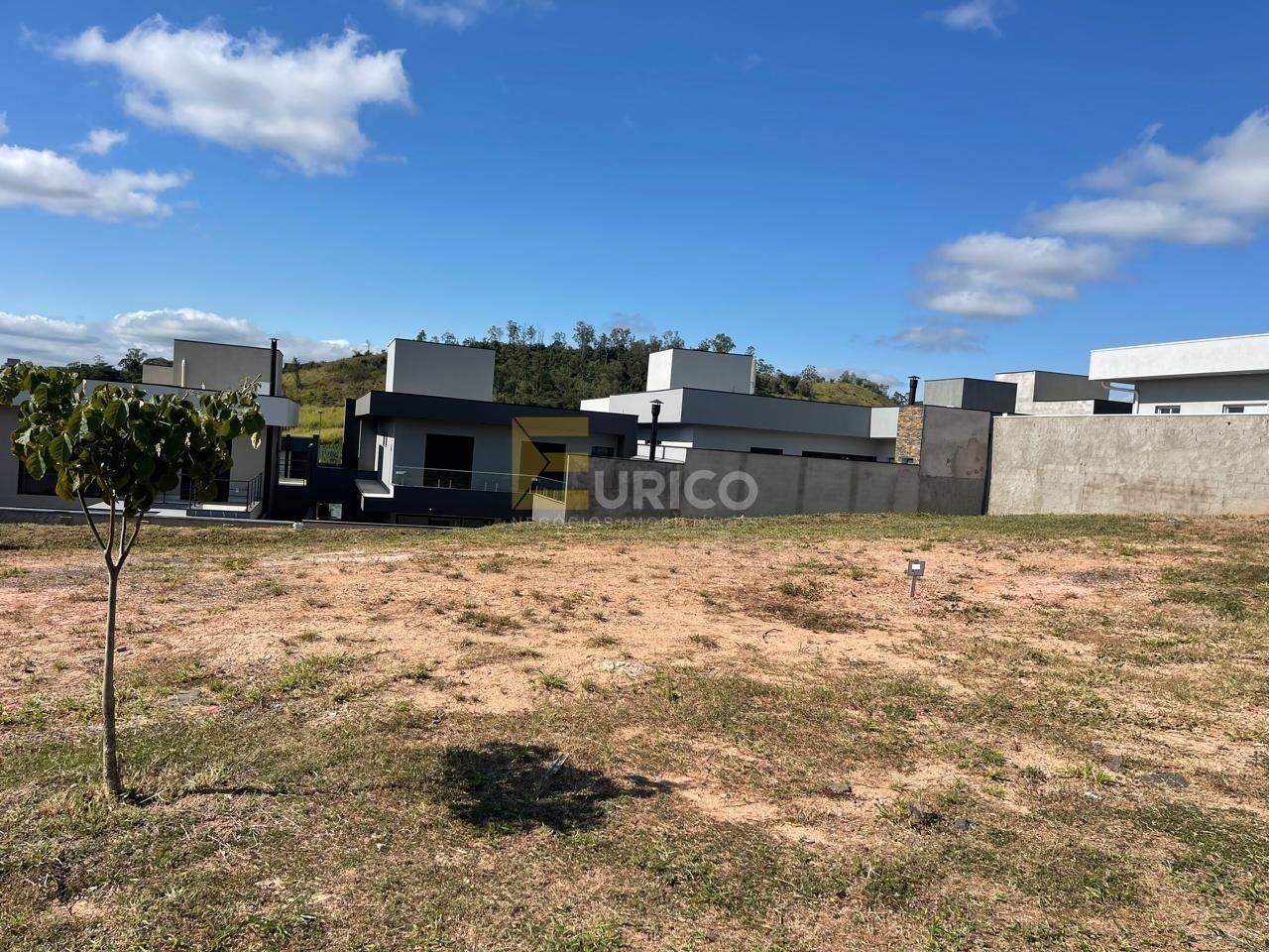 Terreno em Condomínio à venda no Condomínio Residencial Mont'Alcino em Valinhos/SP: 