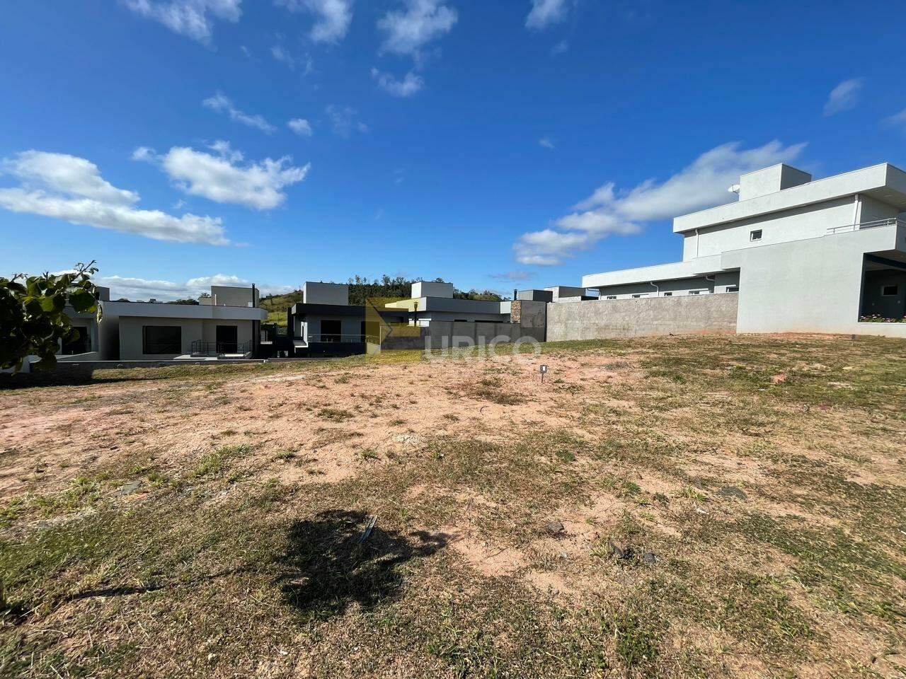 Terreno em Condomínio à venda no Condomínio Residencial Mont'Alcino em Valinhos/SP: 