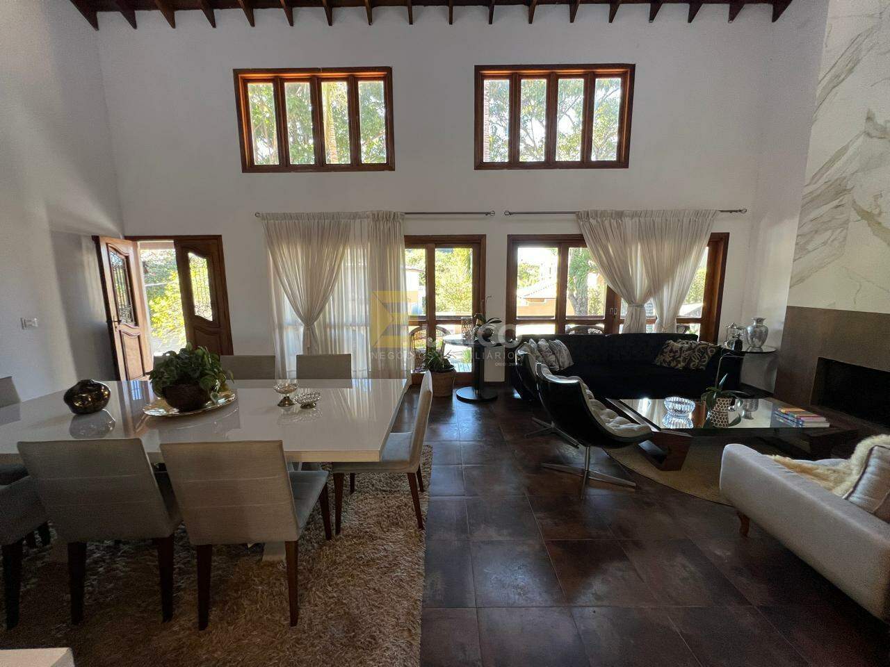 Casa em condomínio à venda no Condomínio Reserva dos Vinhedos em Louveira/SP: 