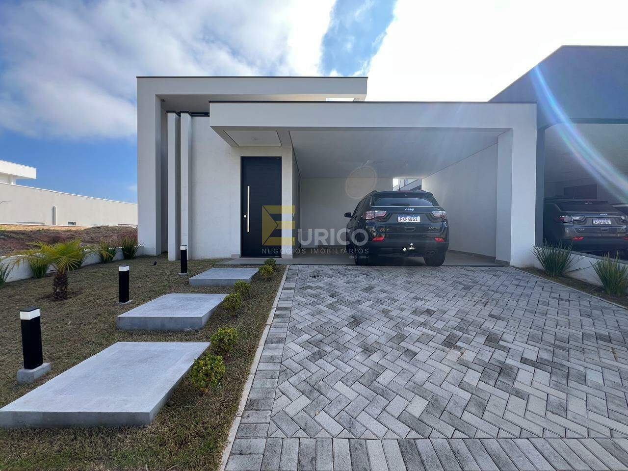 Casa em condomínio à venda no Condomínio Reserva Jatobás em Louveira/SP: 