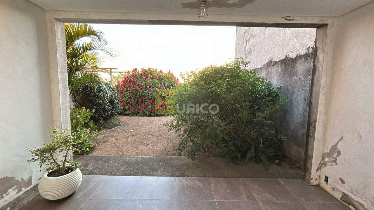 Casa à venda no JARDIM DOS MANACÁS em Valinhos/SP: 
