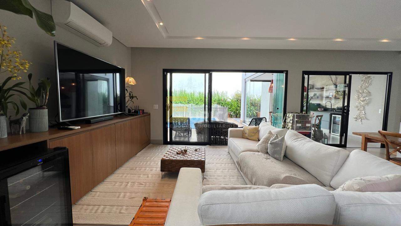 Casa em condomínio à venda no Condomínio Zurich Dorf em Valinhos/SP: 