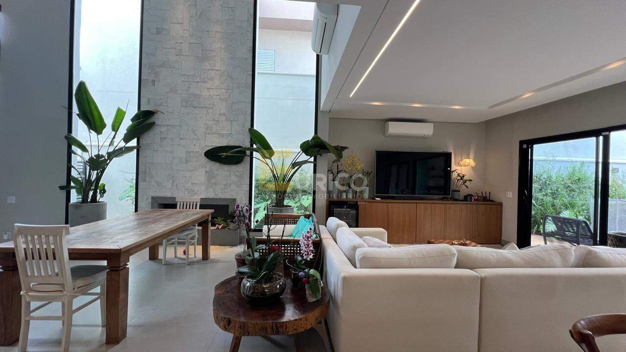 Casa em condomínio à venda no Condomínio Zurich Dorf em Valinhos/SP: 