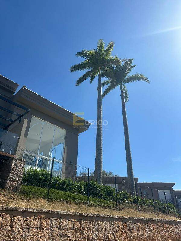 Casa em condomínio à venda no Condomínio Quinta das Parreiras em Valinhos/SP: 