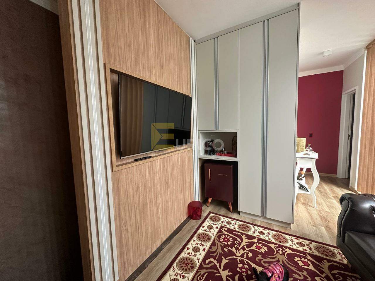 Casa em condomínio à venda no Condomínio Quinta das Parreiras em Valinhos/SP: 