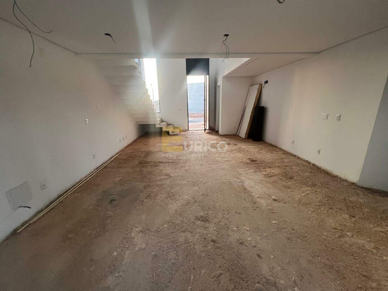 Casa em condomínio à venda no Condomínio residencial Villa Arte 28 em Vinhedo/SP: 