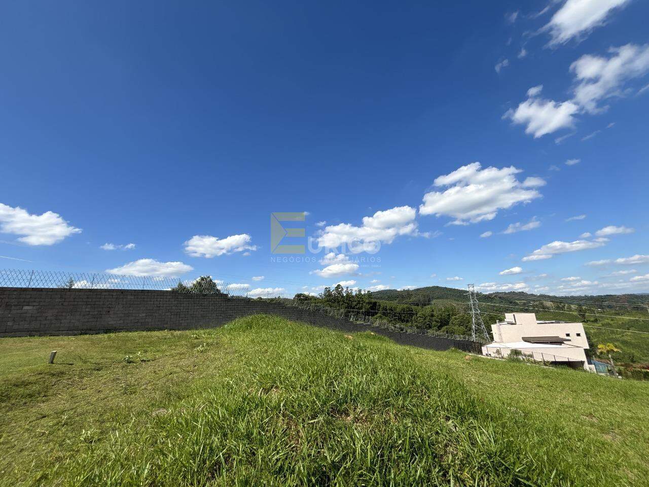 Terreno em Condomínio à venda no Condomínio Campo de Toscana em Vinhedo/SP: 
