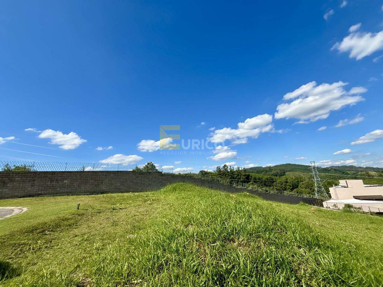 Terreno em Condomínio à venda no Condomínio Campo de Toscana em Vinhedo/SP: 