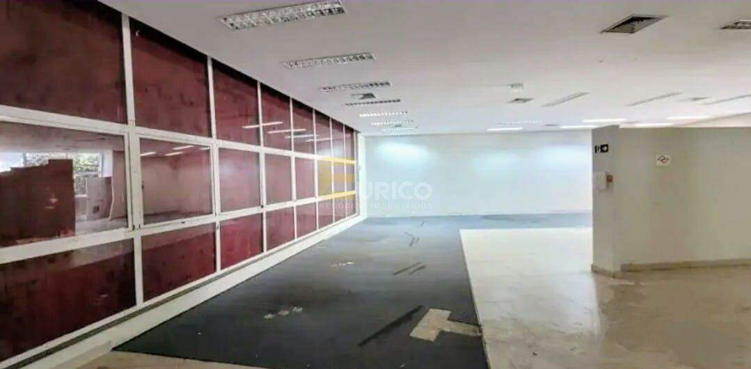 Prédio Comercial para aluguel no VILA EMBARÉ em Valinhos/SP: