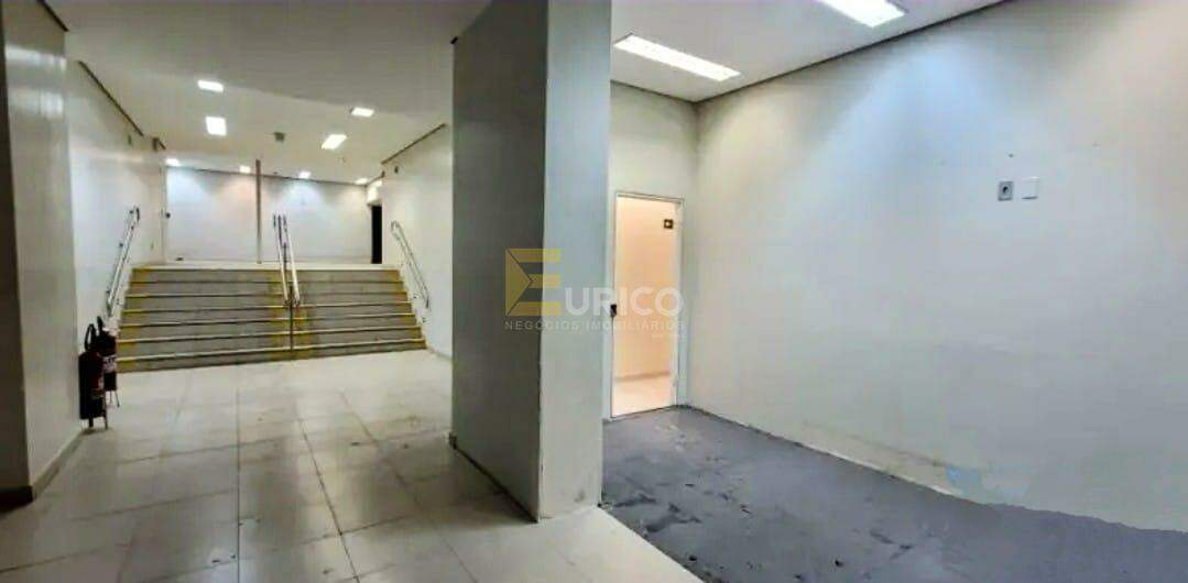 Prédio Comercial para aluguel no VILA EMBARÉ em Valinhos/SP: