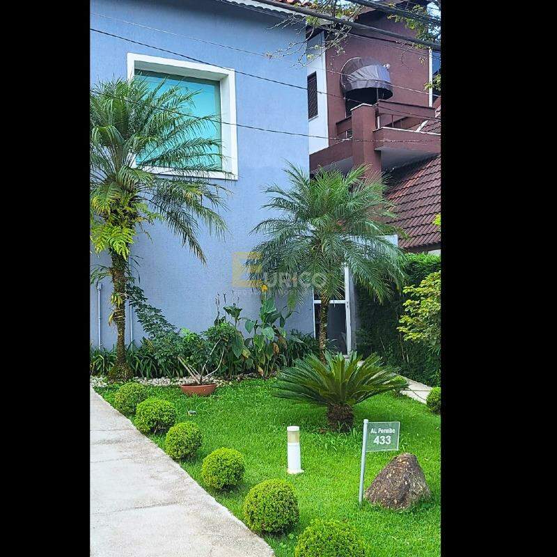 Casa em condomínio à venda no Alphaville em Santana de Parnaíba/SP: 