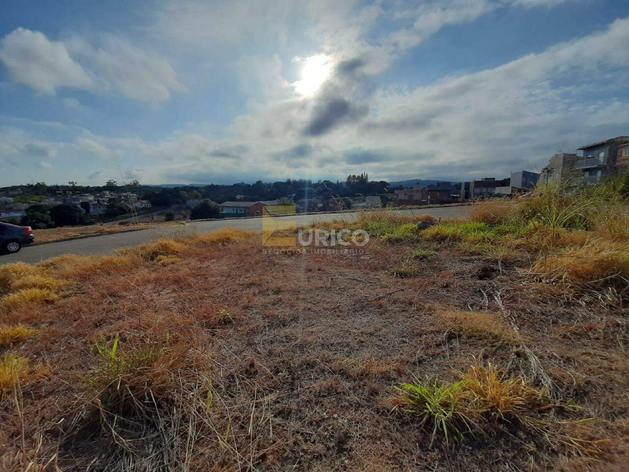 Terreno à venda no Residencial Pinheirinho em Vinhedo/SP: 
