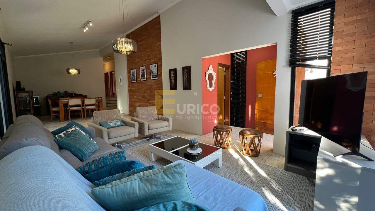 Casa em condomínio à venda no Condomínio Morada das Nascentes em Valinhos/SP: 