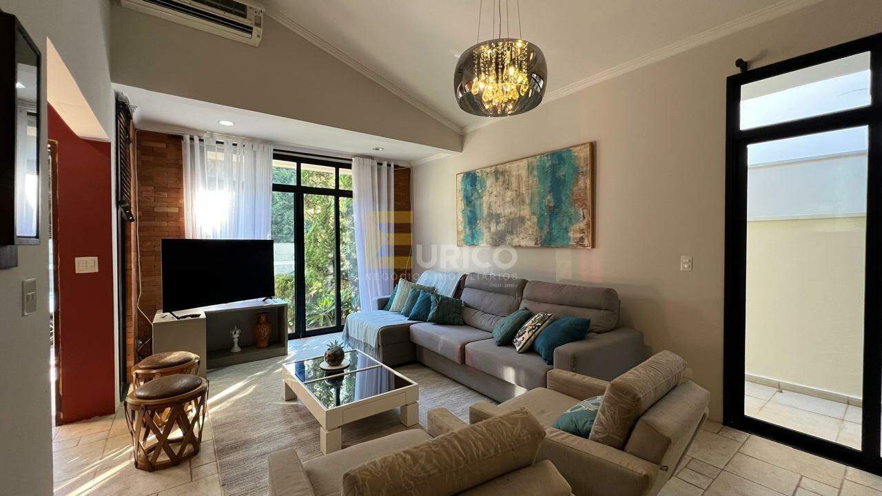 Casa em condomínio à venda no Condomínio Morada das Nascentes em Valinhos/SP: 