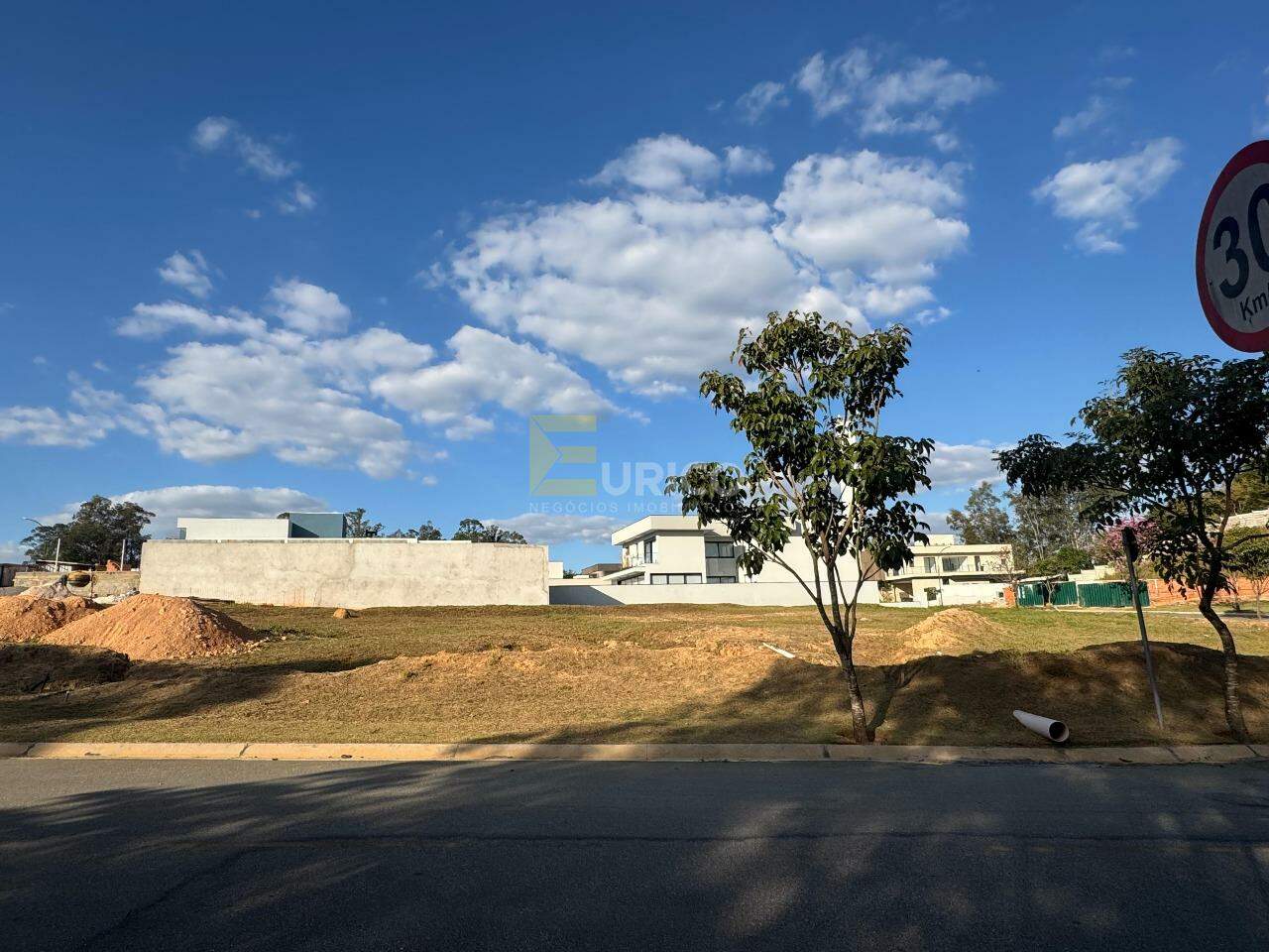 Terreno em Condomínio à venda no Condomínio Arboretum em Vinhedo/SP: 