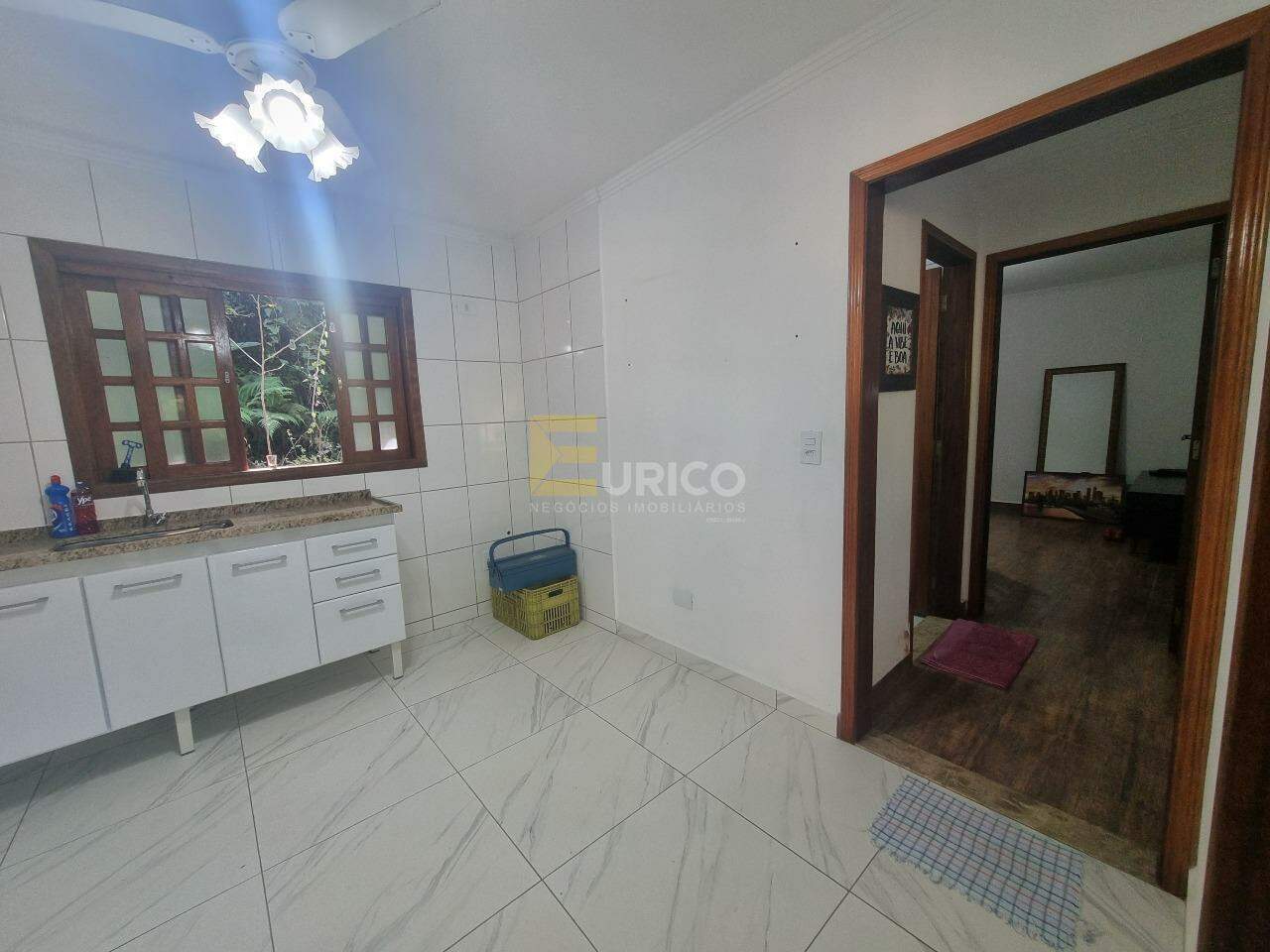 Casa em condomínio à venda no Condomínio Chácaras do Lago em Vinhedo/SP: 