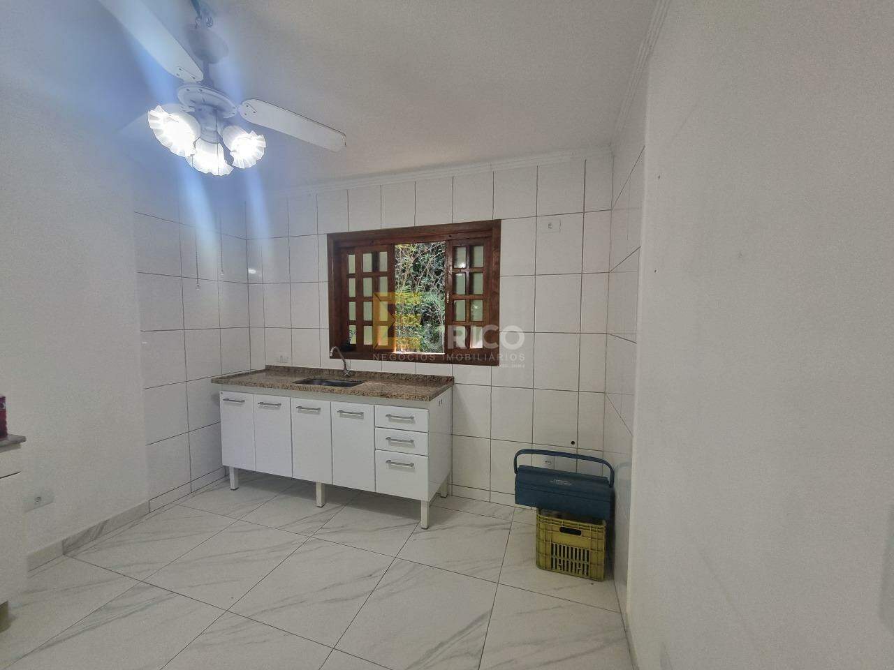 Casa em condomínio à venda no Condomínio Chácaras do Lago em Vinhedo/SP: 