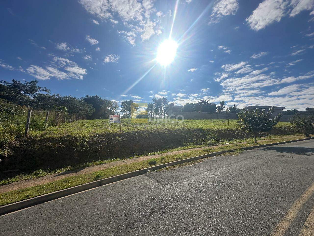 Terreno à venda no Bosque em Vinhedo/SP: 