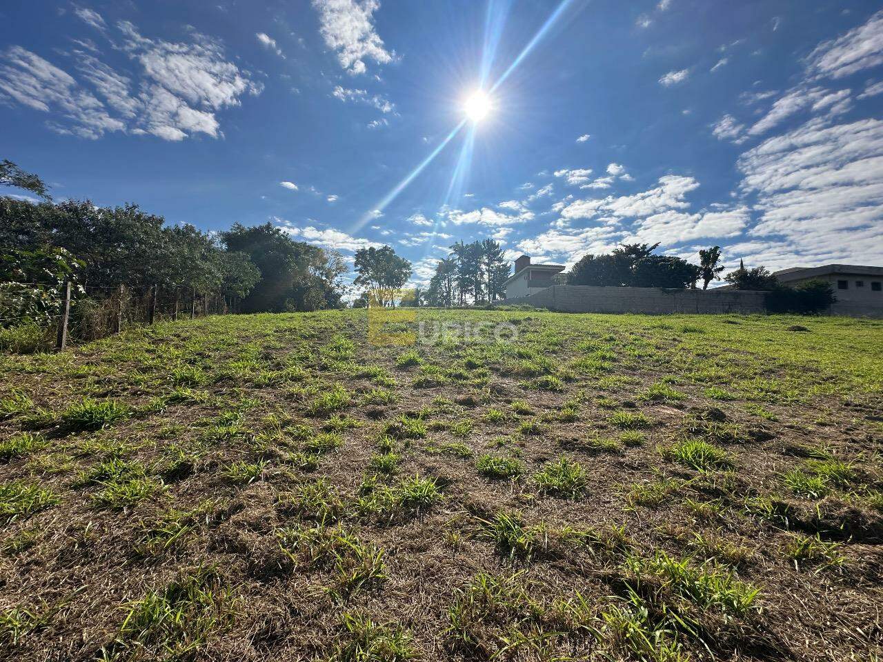 Terreno à venda no Bosque em Vinhedo/SP: 