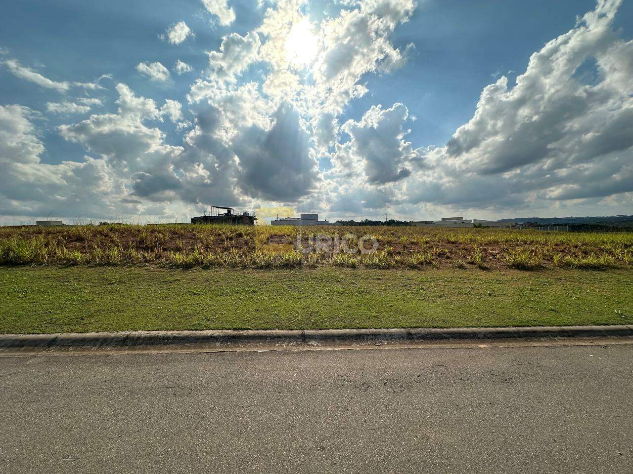 Terreno em Condomínio à venda no Condomínio Reserva Santa Monica em Itupeva/SP: 