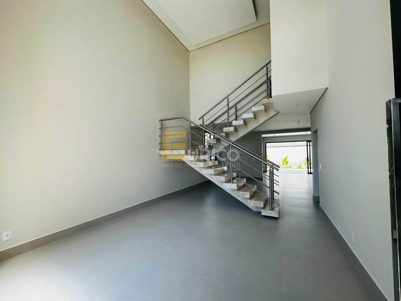 Casa em condomínio à venda no Condomínio Portal do Jequitibá em Valinhos/SP: 