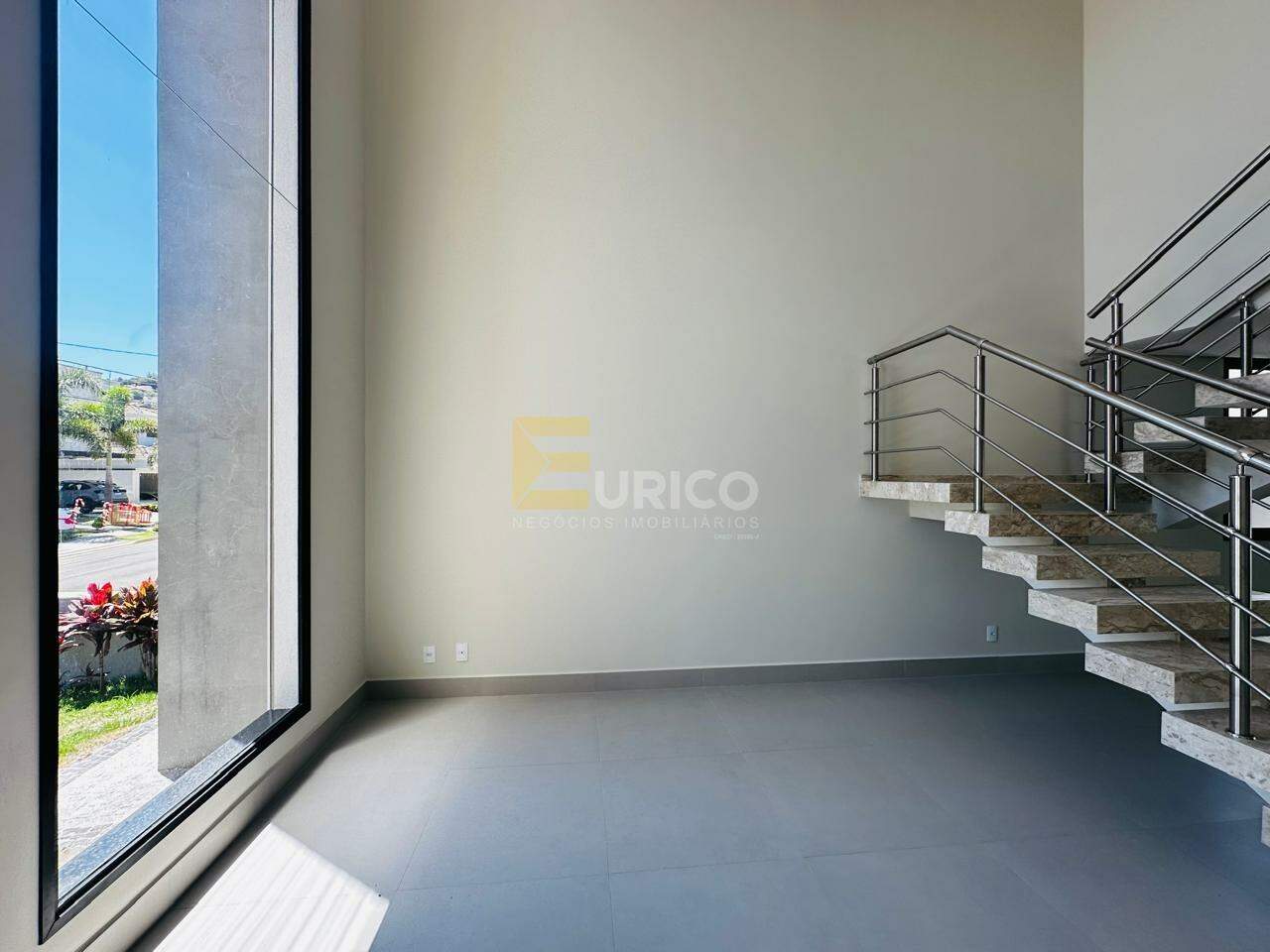 Casa em condomínio à venda no Condomínio Portal do Jequitibá em Valinhos/SP: 