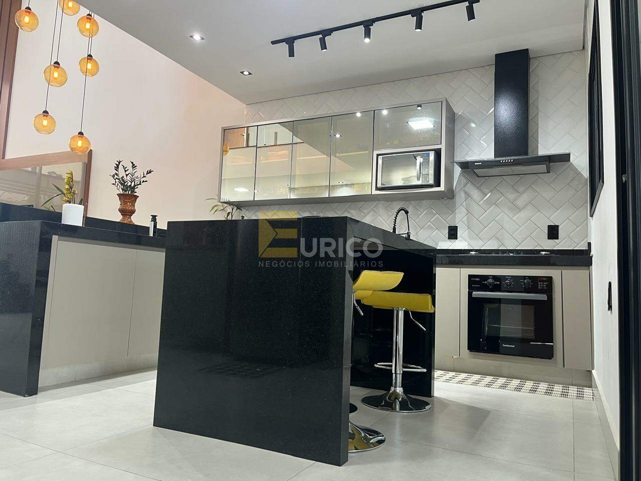 Casa em condomínio à venda no Condomínio Residencial Villa do Sol em Valinhos/SP: 