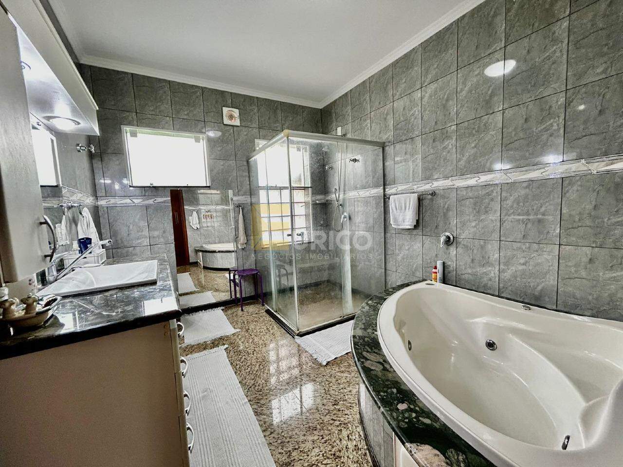 Casa em condomínio à venda no Condomínio Reserva Colonial em Valinhos/SP: 