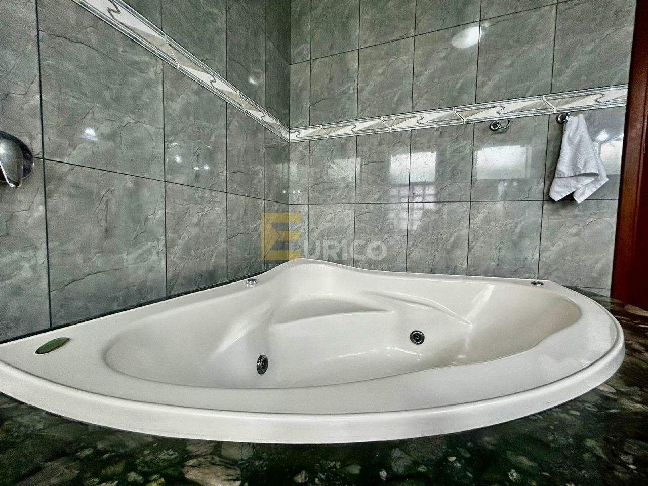 Casa em condomínio à venda no Condomínio Reserva Colonial em Valinhos/SP: 